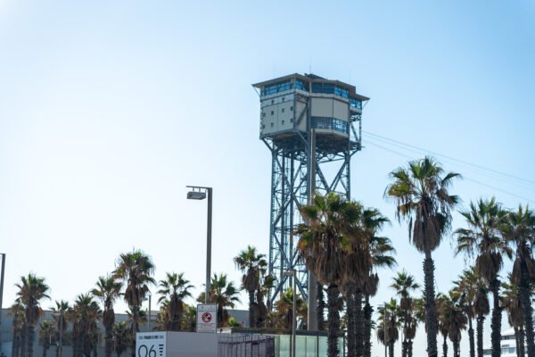 Correr en la Barceloneta con tu guía turístico y descubrir la ciudad